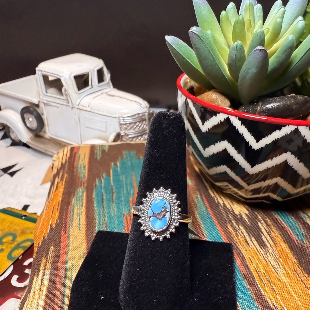 A18 Golden Hill Oval Turquoise Ring in a 92.5% Silver Setting